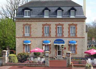 Hotel-Pension-Bellevue-Bagnoles-de-l-Orne