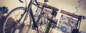 Atelier de réparation et location de vélos partenaire Accueil Vélo sur la Véloscénie