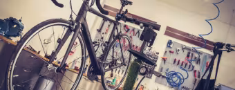 Atelier de réparation et location de vélos partenaire Accueil Vélo sur la Véloscénie