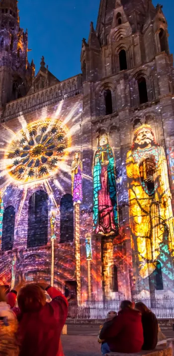 Spectacle de sons et lumières sur la cathédrale de Chartres