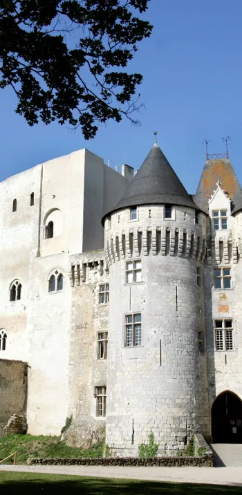 Le Château de St Jean