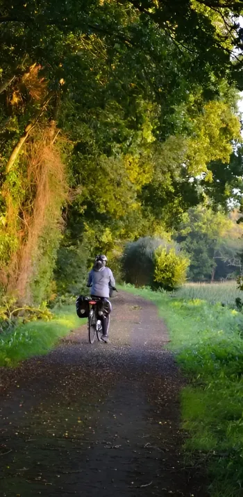 veloscenie-voie-verte-normandie-photo-le-velo-voyageur.jpg