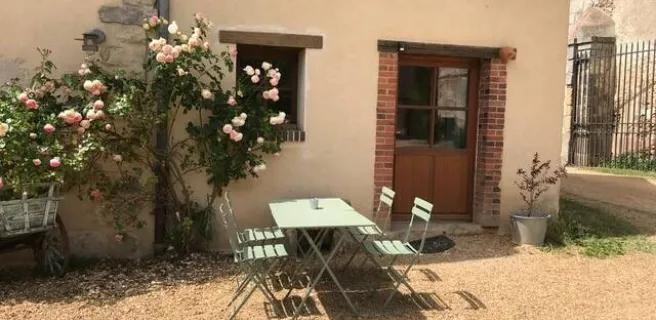 La Poulinière