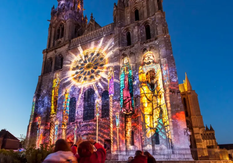 Spectacle de sons et lumières sur la cathédrale de Chartres