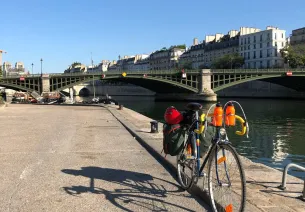 Vélo rétro vintage Peugeot Touraine - Temoignage Guillaume voyage a velo le long de La Veloscenie