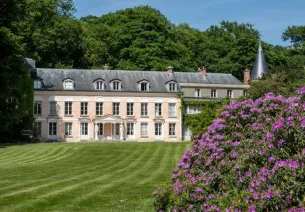 La Maison de Chateaubriand et son parc dans le Domaine départemental de la Vallée aux Loups à Chatenay-Malabry